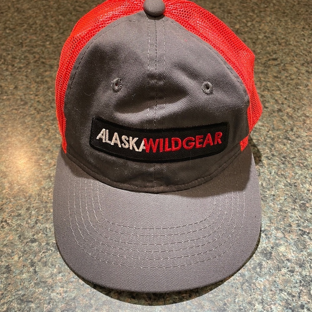 Alaska Wild Gear Youth Platinum Series by Outdoor Cap grey and red adjustable